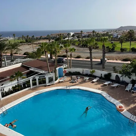 Floor Penthouse With Ocean View & Pool - Poseidon *