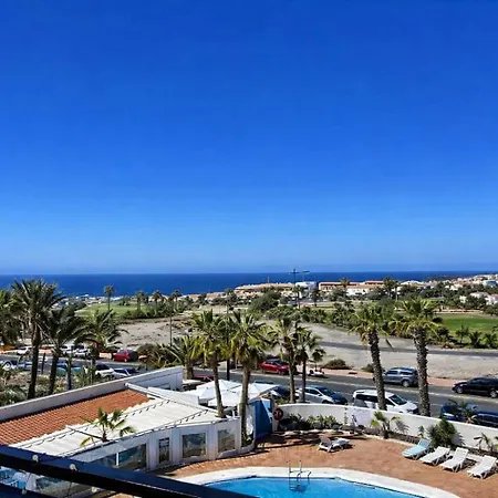 아파트 Poseidon - Stunning Ocean & Pool View Terrace *