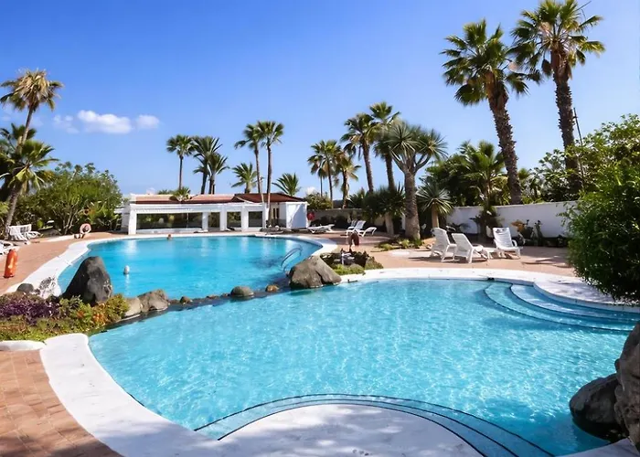 Poseidon - Stunning Ocean & Pool View Terrace 아파트 *