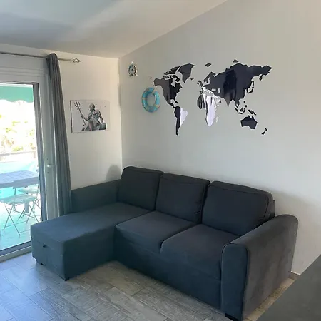 아파트 Floor Penthouse With Ocean View & Pool - Poseidon