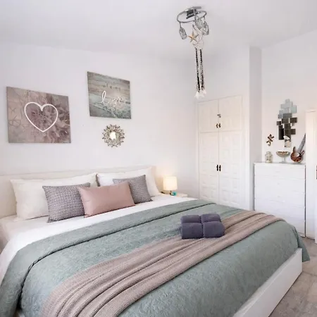 Floor Penthouse With Ocean View & Pool - Poseidon